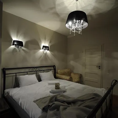 Crystal كراكوفيا